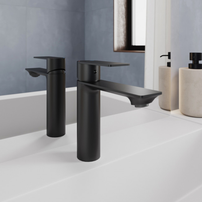 Смеситель для умывальника Milardo Maze чёрный матовый (MAZBL00M01)