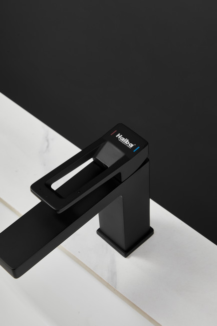 Смеситель для раковины HAIBA цвет: черный (HB10732-7)