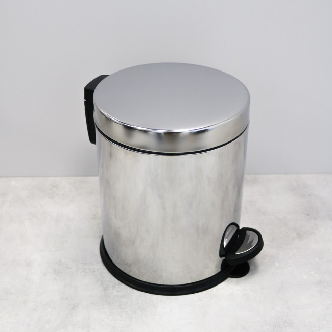 Ведро с крышкой плавного закрывания Fixsen Hotel 5 л (FX-34024M)