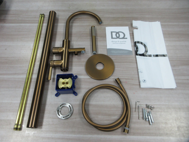 Напольный смеситель для ванны с душем DQ Bonn браш.роз.золото (DA1706033)