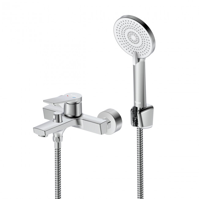 Смеситель Rossinka для ванны с монолитным изливом (RS20-31)