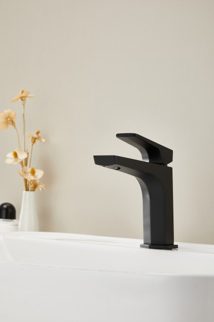 Смеситель для раковины HAIBA черный (HB10726-7)