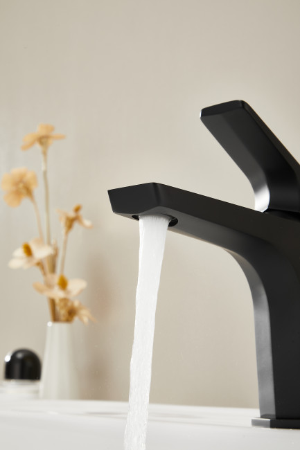 Смеситель для раковины HAIBA черный (HB10726-7)