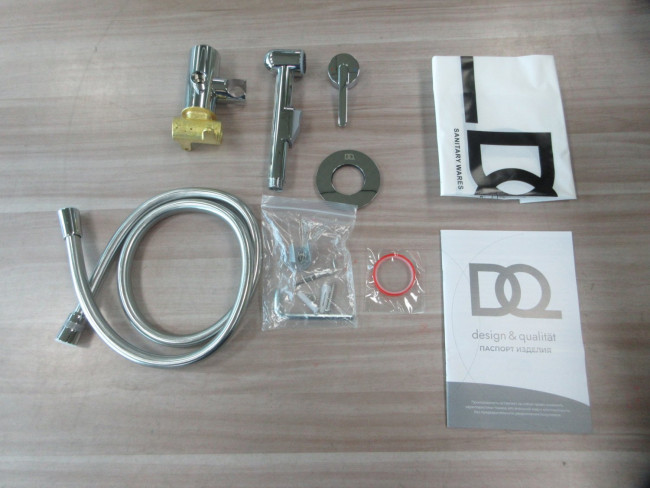 Гигиенический душ DQ Köln встраиваемый (DA1754501) Гигиенический душ DQ Köln встраиваемый (DA1754501)