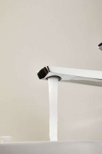 Смеситель для раковины HAIBA хром (HB11726)