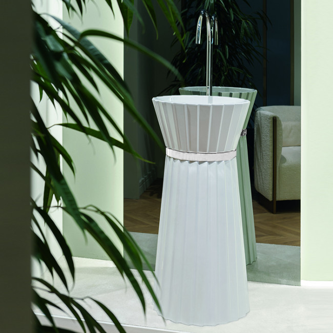 Oasis Plisse Раковина напольная O44х95см, без отв., без перелива, в комплекте с донным клапаном, цвет белый