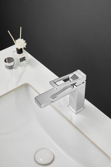 Смеситель для раковины HAIBA цвет: хром (HB10732)