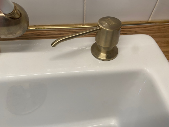 Дозатор жидкого мыла ZorG ZR-20 BR