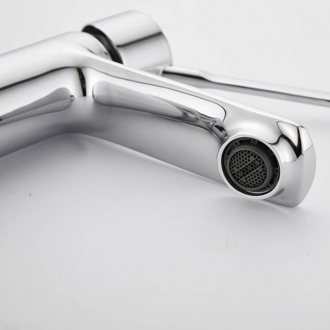 Смеситель для раковины BELZ хром (B10019) Смеситель для раковины BELZ хром (B10019)