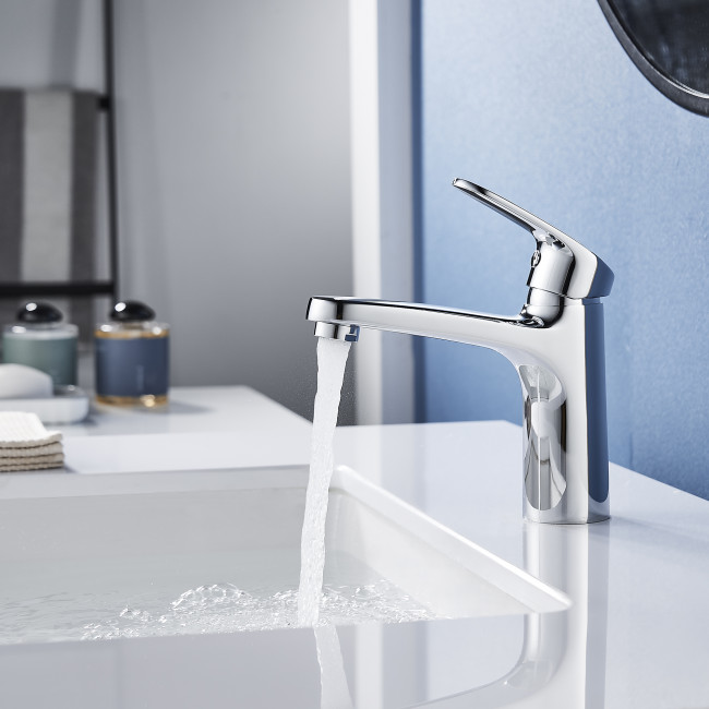 Смеситель для раковины Rossinka (RS45-11) Смеситель для раковины Rossinka (RS45-11)