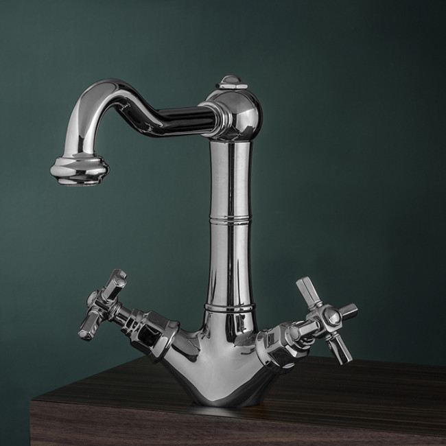 Gattoni TRD Смеситель для раковины, 1 отв., ручки Paris, цвет: хром TR300/18C0