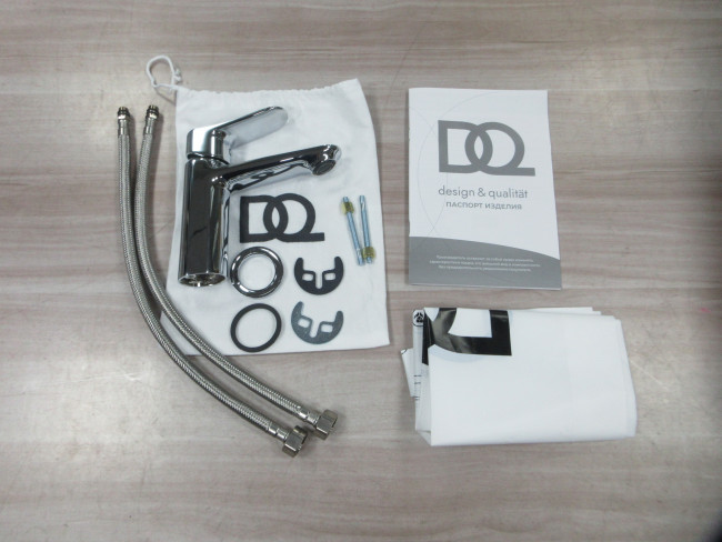 Смеситель для раковины DQ Leipzig хром (DA1762101) Смеситель для раковины DQ Leipzig хром (DA1762101)