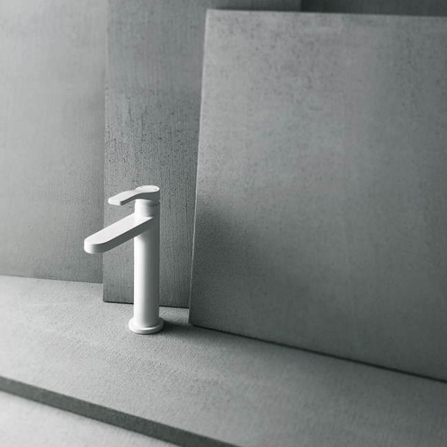 Fantini AL/23 Смеситель для раковины, 1 отв., излив: 120 мм, цвет: белый матовый Fantini AL/23 Смеситель для раковины, 1 отв., излив: 120 мм, цвет: белый матовый