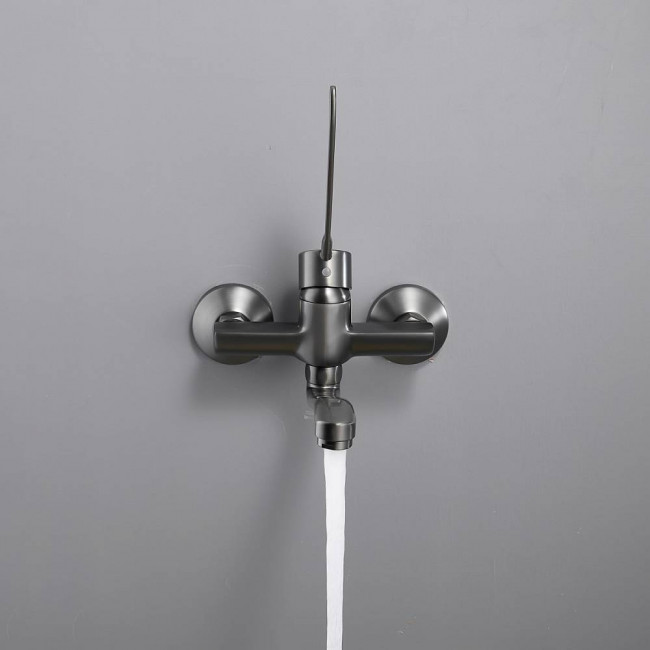 Смеситель для кухни BELZ оружейная сталь (B79019-3) Смеситель для кухни BELZ оружейная сталь (B79019-3)