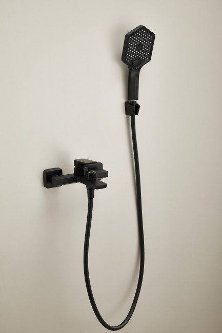 Смеситель для ванны HAIBA черный (HB60726-7)