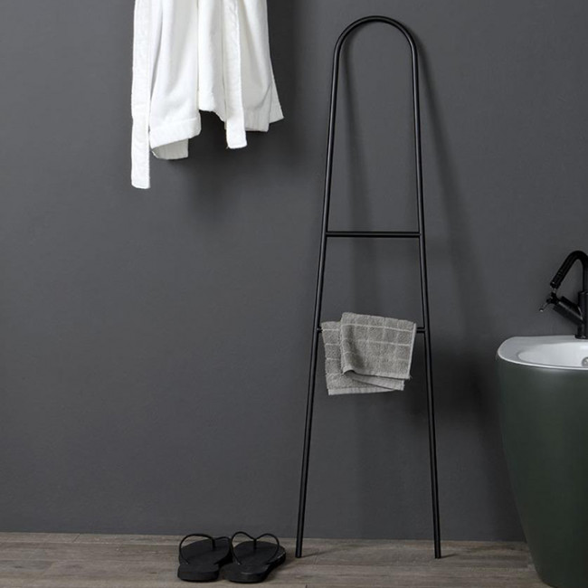 Bertocci Moon Полотенцедержатель-лестница 50хh155см., цвет: черный матовый Bertocci Moon Полотенцедержатель-лестница 50хh155см., цвет: черный матовый