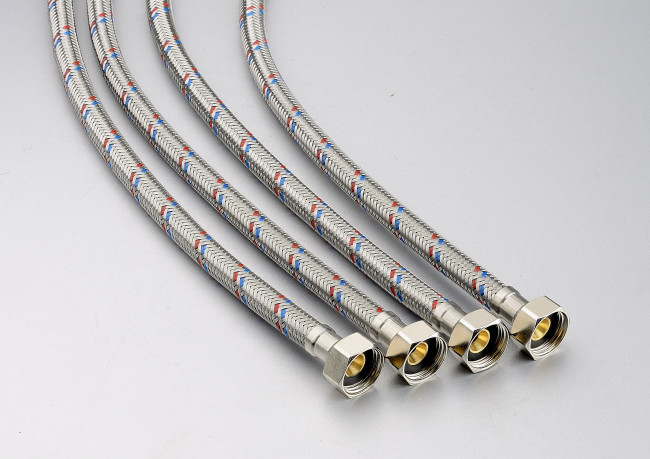 Подводка гибкая ProfEco для воды 180 см гайка-гайка 1/2-1/2 (PE-FF180)