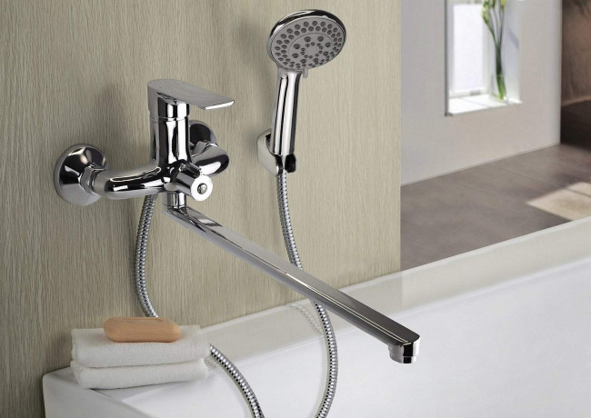 Смеситель для ванны VODA "Surf" с аксессуарами (SF31)