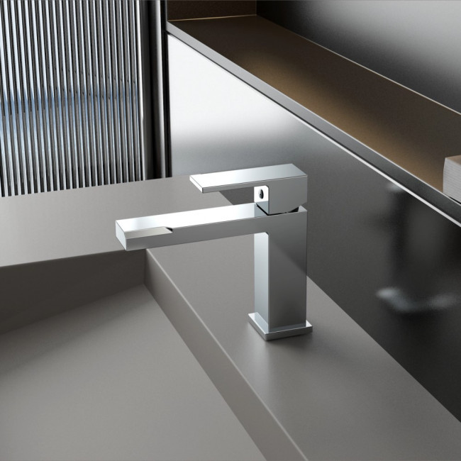 Смеситель для раковины BELZ B613 (B10613)