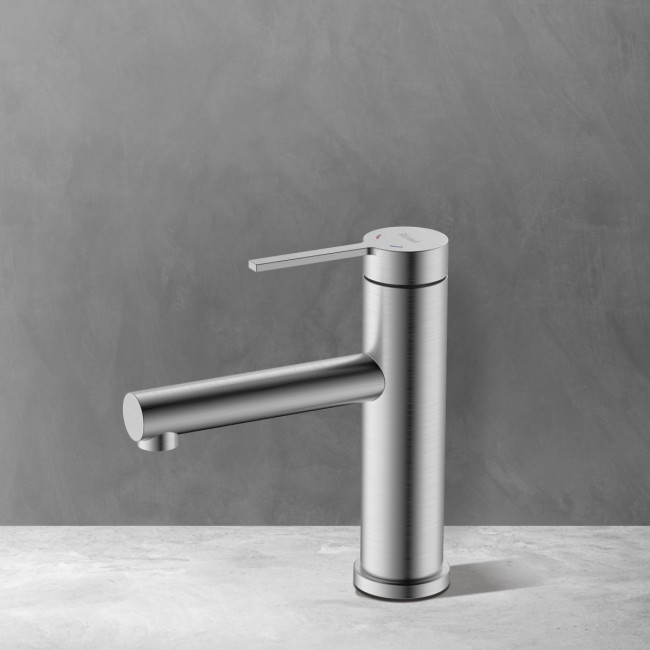 Смеситель Rossinka для раковины монолитный (RSF-1712S-SSN) Смеситель Rossinka для раковины монолитный (RSF-1712S-SSN)