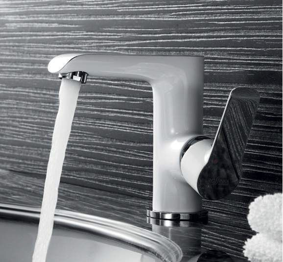 Смеситель для раковины Rossinka W (W35-12) Смеситель для раковины Rossinka W (W35-12)