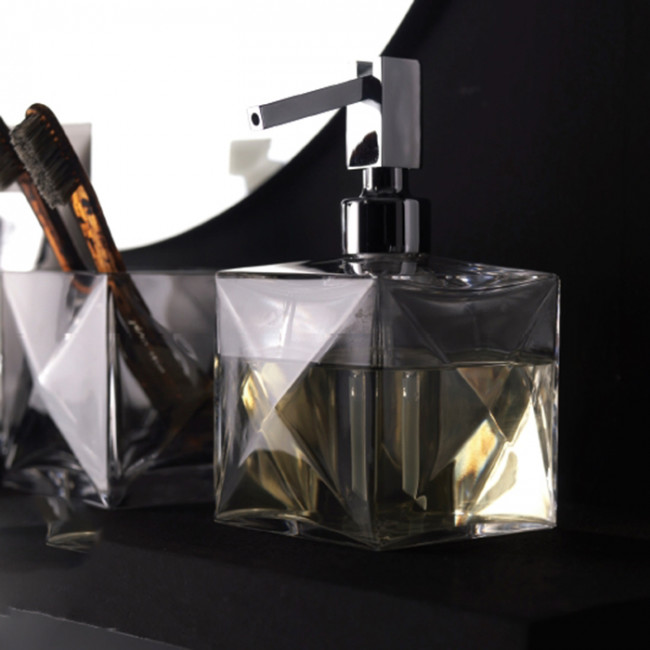 Bertocci Grimilde Стакан настольный, цвет: прозрачный хрусталь Bertocci Grimilde Стакан настольный, цвет: прозрачный хрусталь