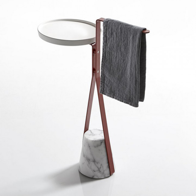 Antonio Lupi Halo Полотенцедержатель напольный 46х24х64см., база из мрамора Carrara satinato, столешн белая из Flumood, структ Veneziano goffrato Antonio Lupi Halo Полотенцедержатель напольный 46х24х64см., база из мрамора Carrara satinato, столешн белая из Flumood, структ Veneziano goffrato