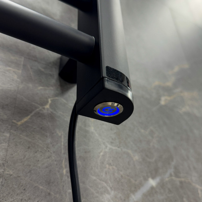 Полотенцесушитель электрический Fixsen UNIVERSAL 300х500 черный (FX-7200B-2)