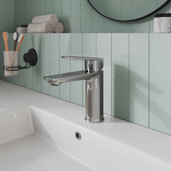 Смеситель для умывальника, хром глянцевый, Poli, Milardo (POLSB00M01) Смеситель для умывальника, хром глянцевый, Poli, Milardo (POLSB00M01)