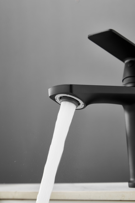 Смеситель для раковины HAIBA цвет: черный (HB10719-7)