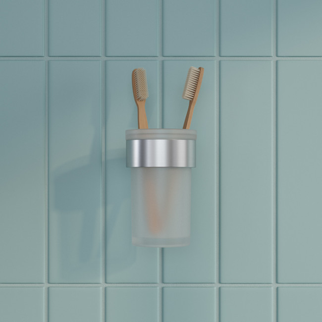 Стакан для зубных щеток IDDIS Petite нержавеющая сталь, хром матовый (PETSSSGi45)