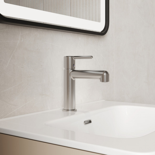 Смеситель для умывальника, хром матовый, Aiger, IDDIS (AIGBC00i01) Смеситель для умывальника, хром матовый, Aiger, IDDIS (AIGBC00i01)