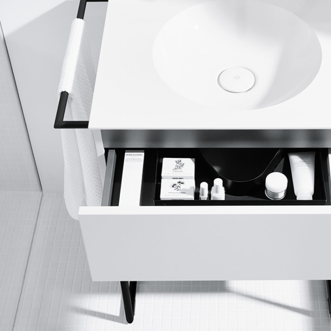 Burgbad Coco Полотенцедержатель для монтажа на тумбу, цвет: черный Burgbad Coco Полотенцедержатель для монтажа на тумбу, цвет: черный