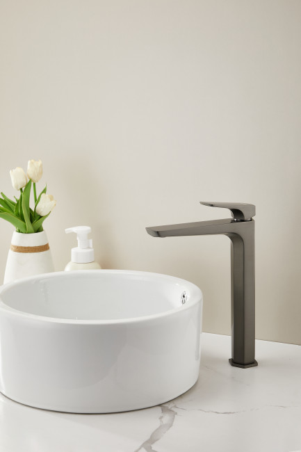 Смеситель для раковины HAIBA оружейная сталь (HB11726-3) Смеситель для раковины HAIBA оружейная сталь (HB11726-3)