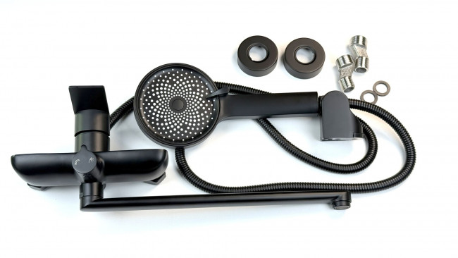 Смеситель для ванны Fmark (FS8824H) Смеситель для ванны Fmark (FS8824H)