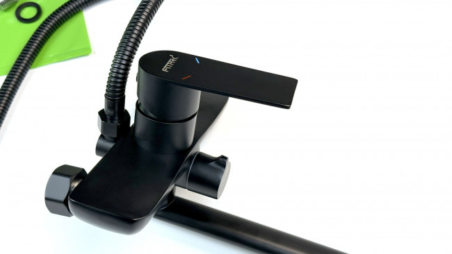 Смеситель для ванны Fmark (FS8824H) Смеситель для ванны Fmark (FS8824H)